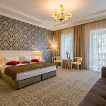 Hotel De Volan Boutique 4*